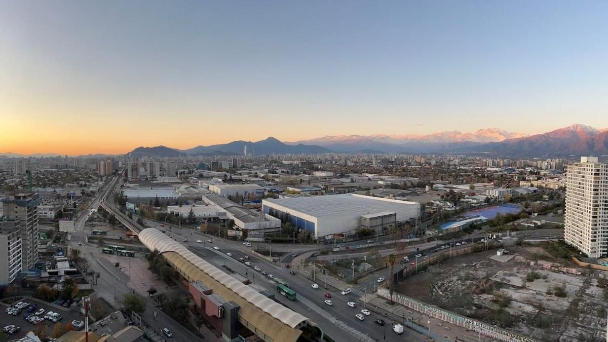 Hermosos Dptos Cercanos A Metro Y Centros Comerciales Santiago Exterior photo